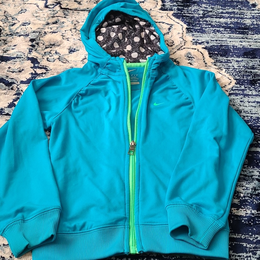 Light Dri-fit Nike Jacket